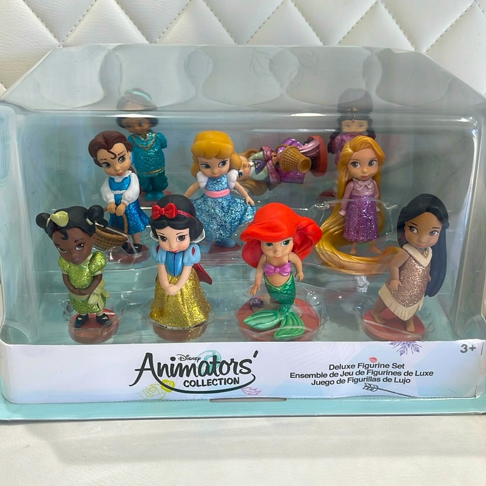 Disney Park Princess Animators deluxe Collection set